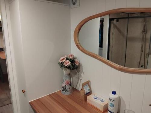 Imagen de la galería de Arthur Park Tiny Home, 