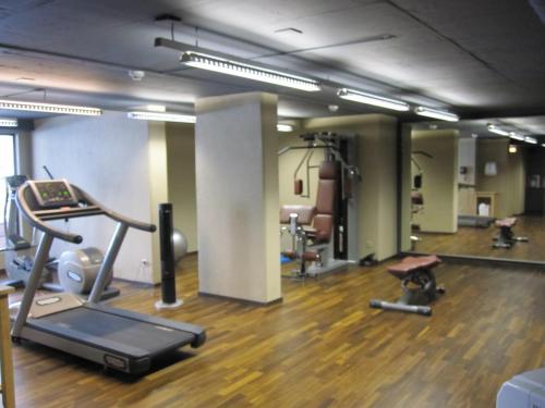 Spordikeskus ja/või sportimisvõimalused majutusasutuses Blüemlisalp 712 Studio