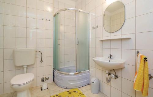 Koupelna v ubytování Apartments Valiža
