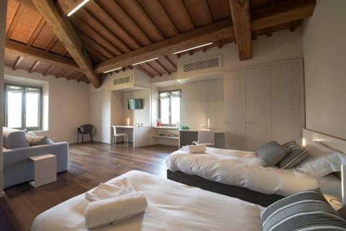 Gallery image of Pistoia Nursery Campus - agriturismo in citt&agrave; in Pistoia