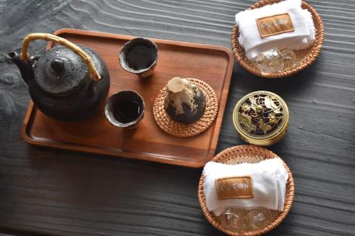 Makanan di atau berdekatan hotel