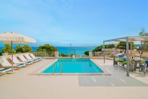 Villa Chrysso by Villa Plus