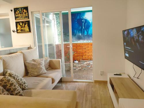 3 bedroom holiday apartment nearby arenal javea