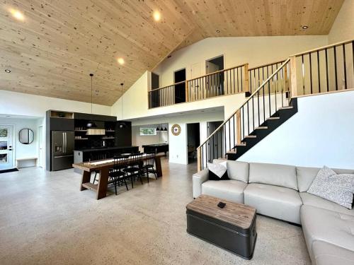 Χώρος καθιστικού στο Spa River Pool Table - Chalet Ombre & Lumiere