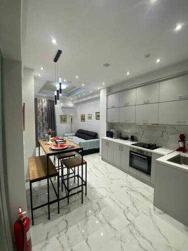 Golden Nest Apartment