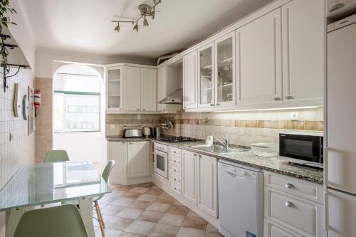 Saldanha Heights 3BR City Apartment