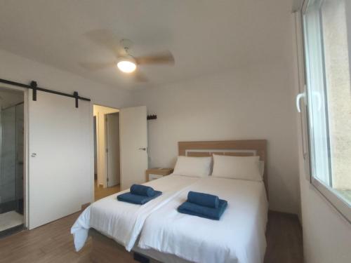 3 bedroom holiday apartment nearby arenal javea