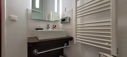 Fotografie z fotogalerie ubytování Le KOZY - Climatisation - Parking Gratuit v Grenoblu