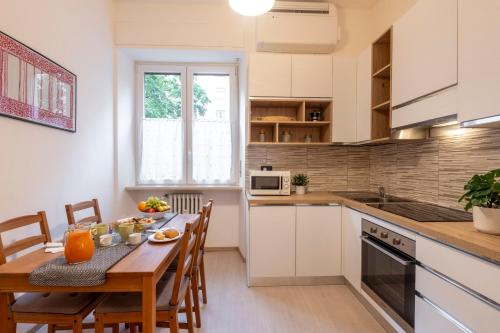Strambio, 8 - Smart stay in Milan