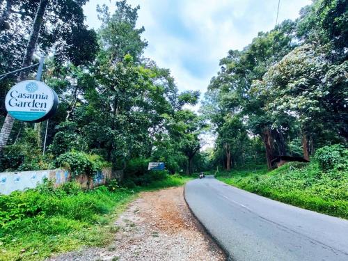 Gallery image of Casamia Garden in Batheri