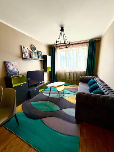 Cozy & Modern 3-room Flat- City Center- UB