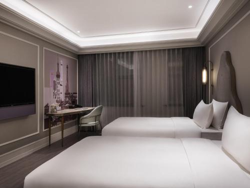 Gallery image of Mercure Shanghai Yu Garden On the Bund - 5 mins taxi to Nanjing Road and Bund in Shanghai