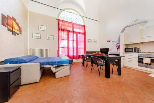Kuchyň nebo kuchyňský kout v ubytování Intero appartamento con giardino in Palazzo del 1600