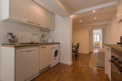 Central Lisbon Stay with Terrace