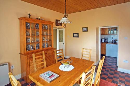 Fotografie z fotogalerie ubytování 3 Bed in Bruree oc-i207 v destinaci Brú Rí