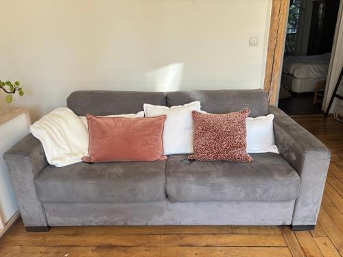 Beautiful & spacious in the heart of Montmartre !
