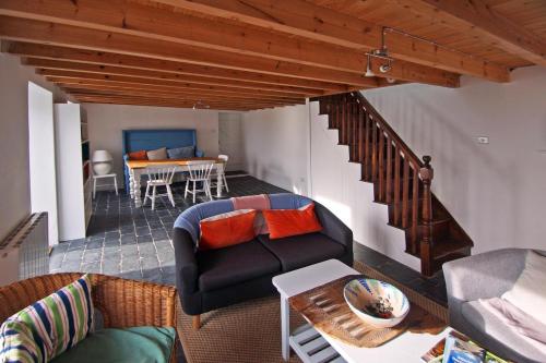 Posezení v ubytování 4 Bed in Rosscarbery oc-i508