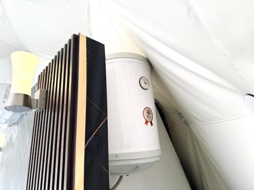 ワディ・ラムにあるLMA Rum Luxury Campのギャラリーの写真