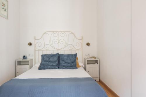 Lets Holidays Centric Apartment in Barcelona