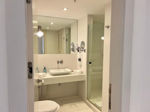 Et badeværelse på Akmerkez Residence