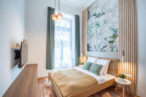 Colorful Studio Top Location AC