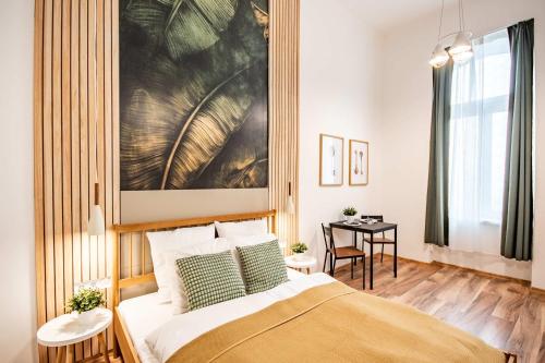 Stylish Central Nest with AC