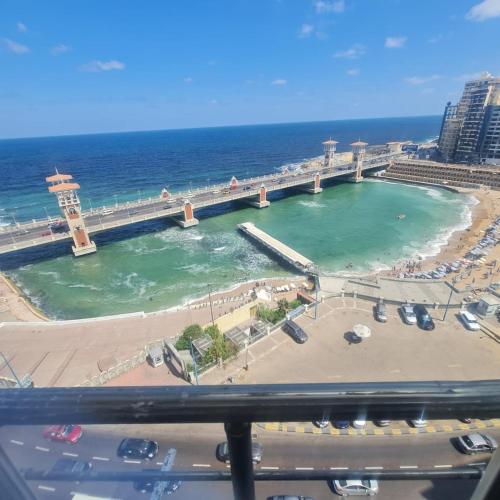Stunning Sea View Apartment in Stanly Alexandria