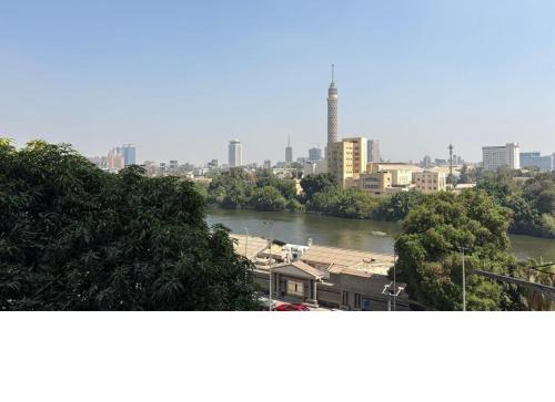 Emak Nile View Apartment