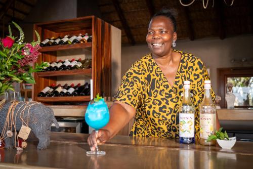 Bebidas en Sausage Tree Safari Camp