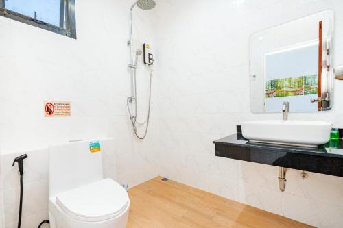 Ένα μπάνιο στο P Henry&App Poolvilla Huahin Home You&Me