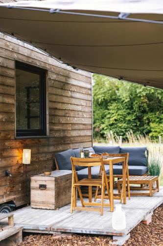 Tiny House in the Nature of Bruges