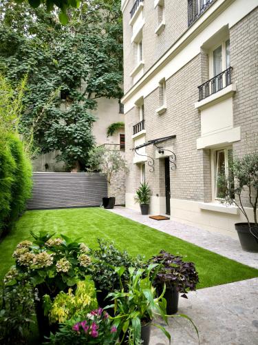 Montmartre en rez-de-jardin