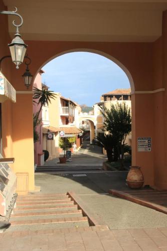 Cap Esterel VILLAGE duplex vue mer et Golf