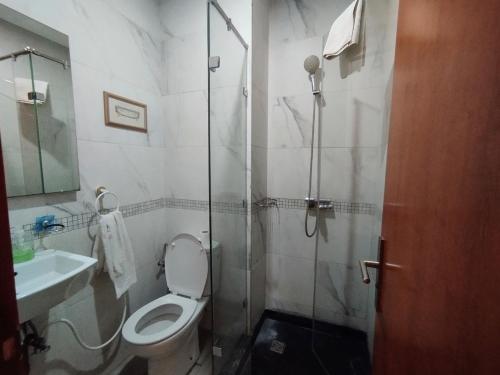 Ванная комната в Beautiful 3 bedrooms apartment