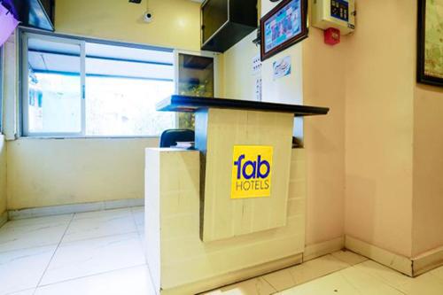 Una televisión o centro de entretenimiento en FabExpress Janta