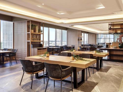 Εστιατόριο ή άλλο μέρος για φαγητό στο Mercure Jakarta Gatot Subroto