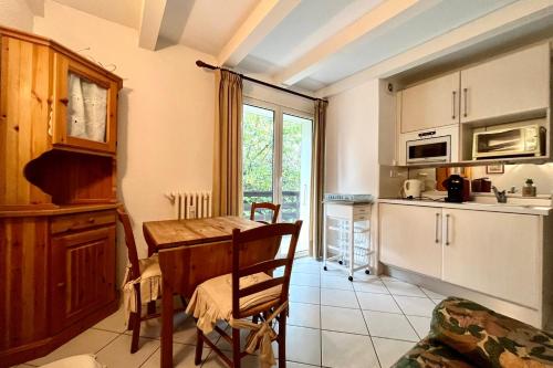 Køkken eller tekøkken på Apartment 2 rooms near the slopes