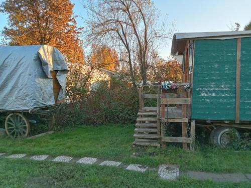 Κήπος έξω από το Ecogarden camping with rooms