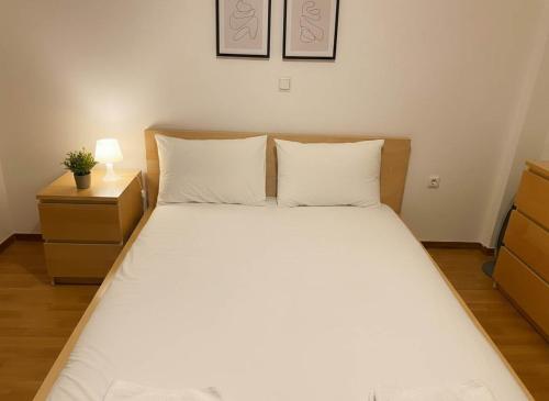 Athenas Residence 3-Bedroom Apartment in Alimos