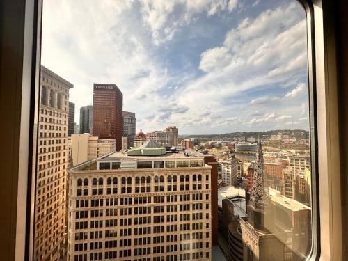 Nespecifikovaný výhled na destinaci Pittsburgh nebo výhled na město při pohledu z apartmánu