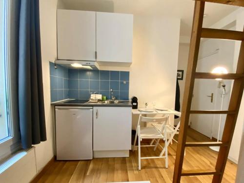 New 126 Suite Lumiere - Cosy Apartment Paris Center