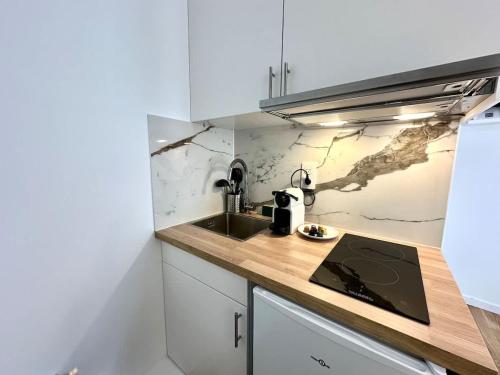 New 141 Suite Marie - Cosy Apartment Paris Center