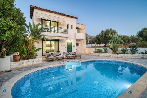 Villa Dafni with Private Pool