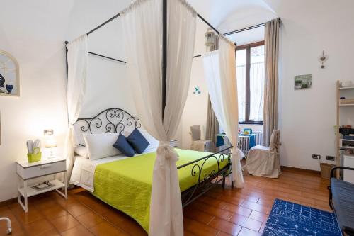 Giường trong phòng chung tại B&B Carla Home