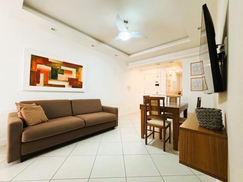 Maravilhoso Apartamento no Posto 5 de Copacabana