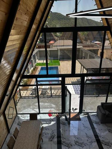 A-Frame Armudlu tesisinde bir balkon veya teras