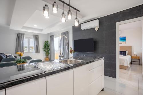 Costa Adeje High Floor Family Home With Ocean Views by LoveTenerife