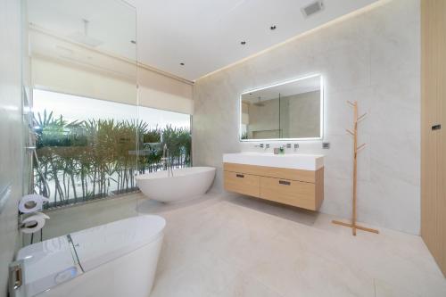 O baie la Luxury villa 4 bedroom Bangtao