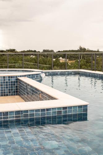 Πισίνα στο ή κοντά στο Monaro Hotel Guaporé