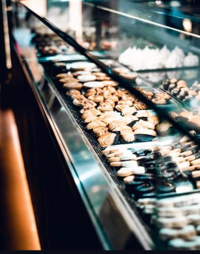 Mad på pensionatet eller i nærheden